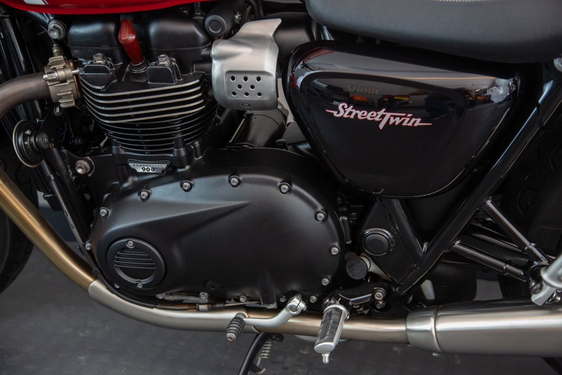 Triumph Street Twin 900