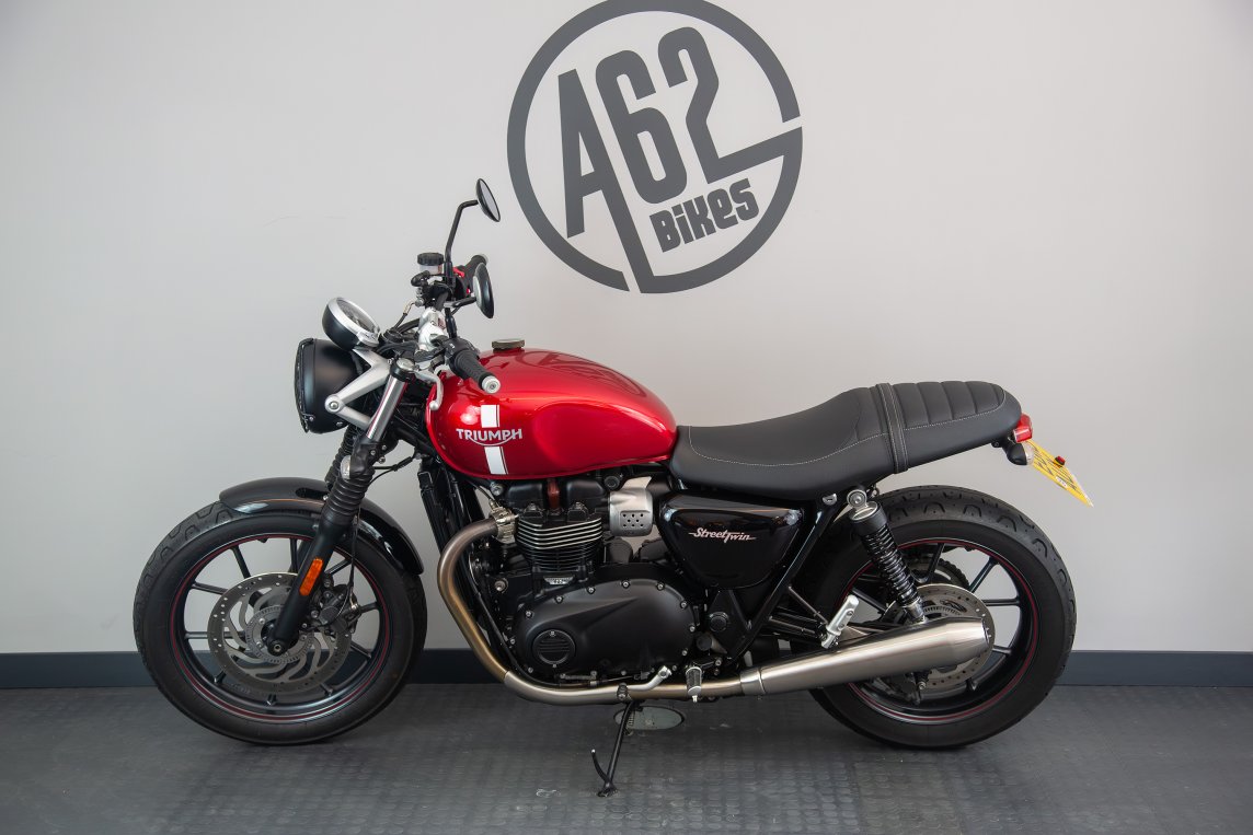 Triumph Street Twin 900