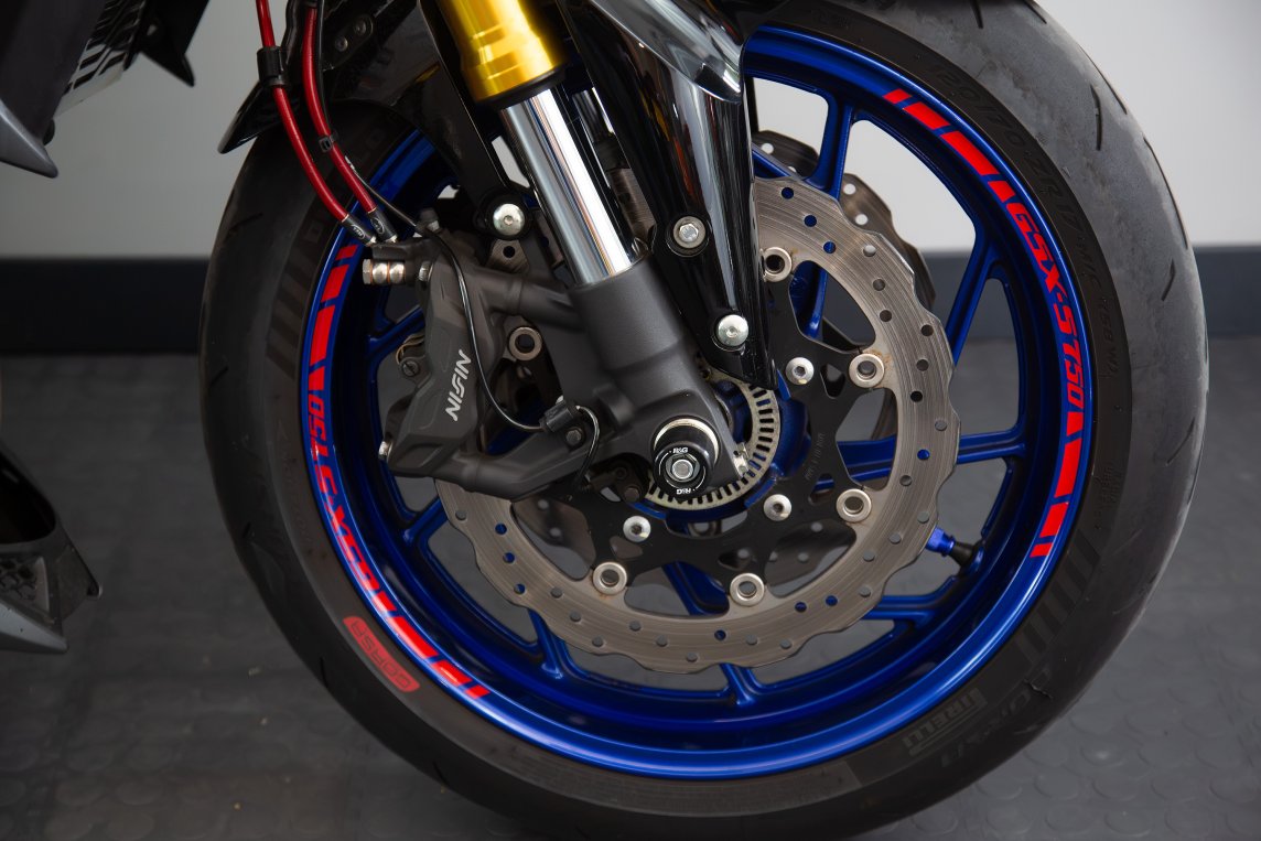 Suzuki GSXS
