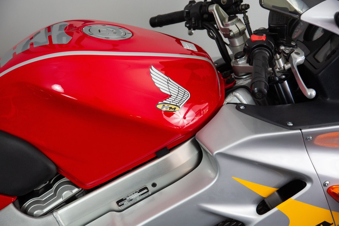 Honda VFR800 Anniversary