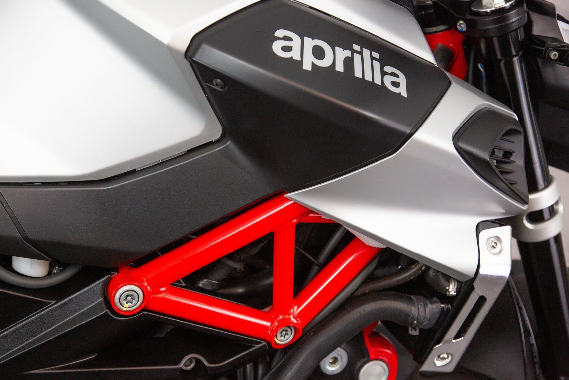 Aprilia Shiver 900
