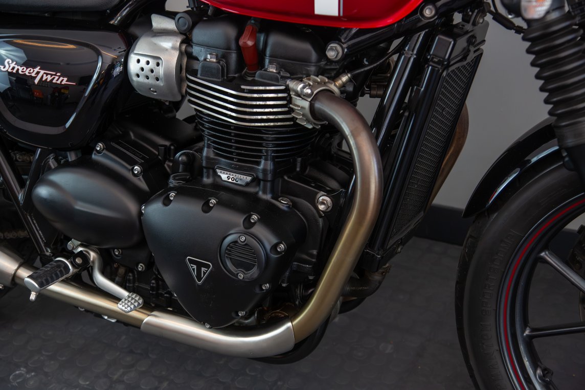 Triumph Street Twin 900