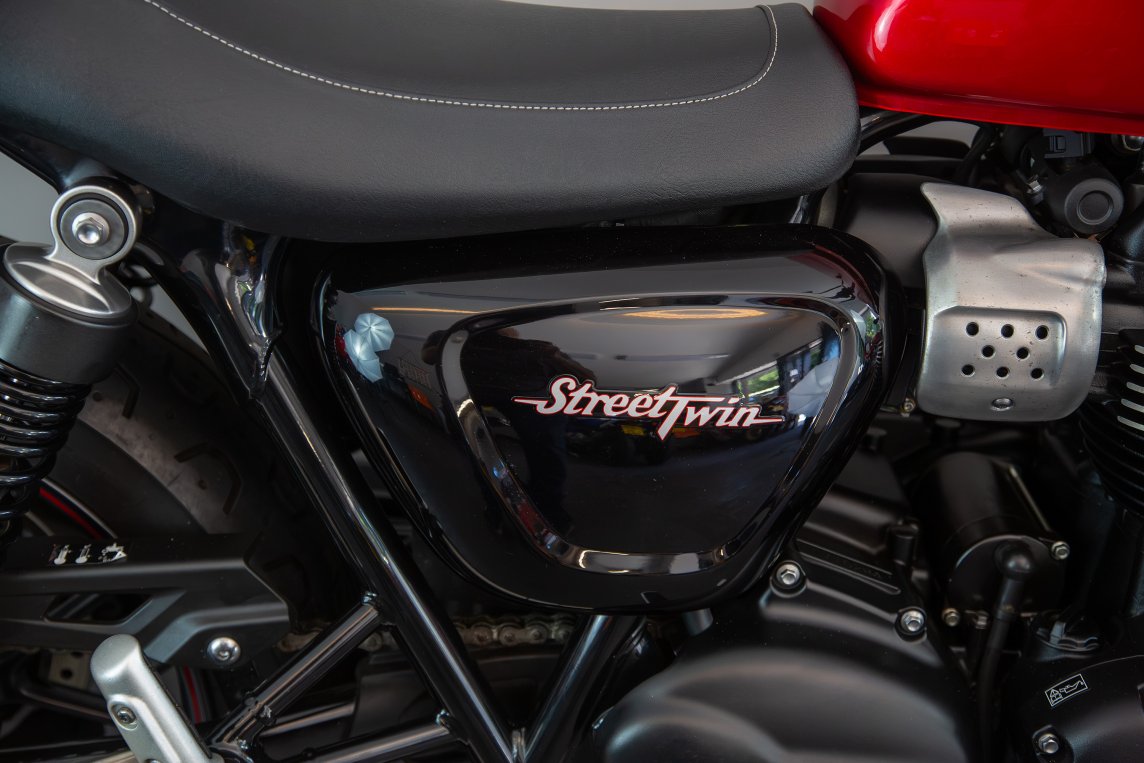 Triumph Street Twin 900