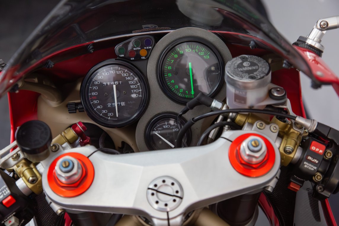 Ducati 748